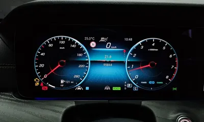 Mercedes-Benz E-Class 2021, 95844 км, за 22687.37 USD - фото 8