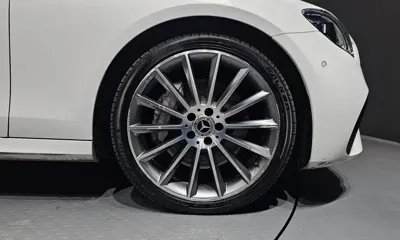 Mercedes-Benz E-Class 2021, 95844 км, за 22687.37 USD - фото 21