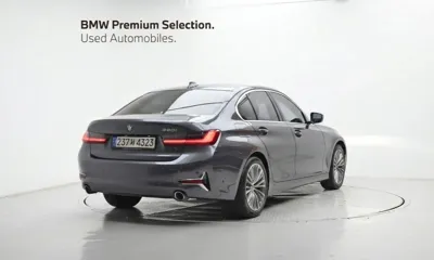 BMW 3-Series 2021, 60579 км, за 18054.76 USD - фото 2
