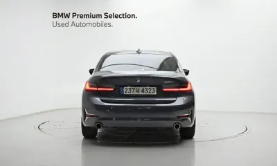 BMW 3-Series 2021, 60579 км, за 18054.76 USD - фото 4