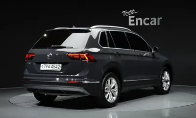 Volkswagen Tiguan 2020, 94586 км, за 13335.95 USD