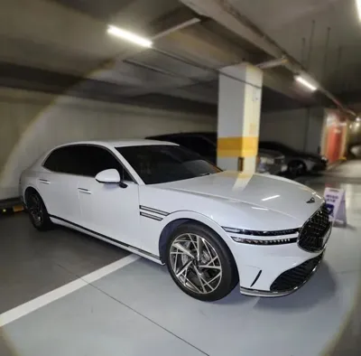 Genesis G90 · 2022 год