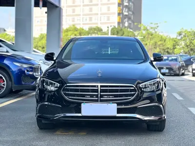 Mercedes-Benz E-Class 2022, 51000 км, за 35275.24 USD
