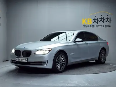 BMW 7-Series 2015, 268862 км, за 6544.16 USD