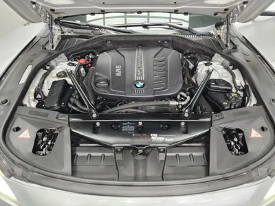 BMW 7-Series 2015, 268862 км, за 6544.16 USD