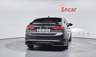 Hyundai Avante 2018, 123370 км, за 6104.77 USD