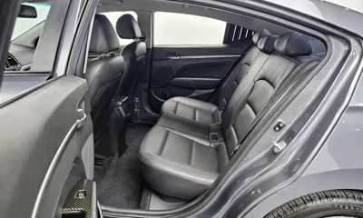 Hyundai Avante 2018, 123370 км, за 6055.87 USD - фото 11