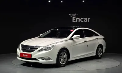 Hyundai Sonata · 2013 год