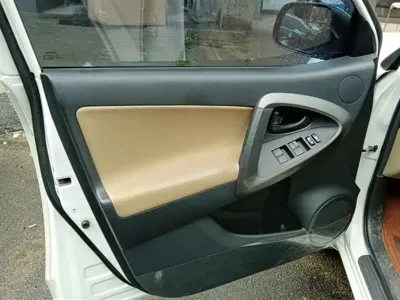 Toyota RAV4 2011, 77100 км, за 5127.52 USD - фото 7