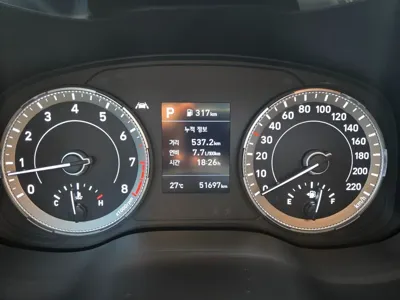 Hyundai Venue 2021, 51697 км, за 10962.32 USD - фото 8