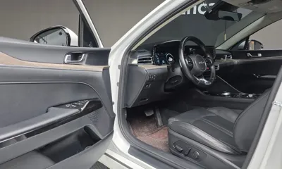 Kia K5 2023, 53175 км, за 26384.38 USD - фото 26