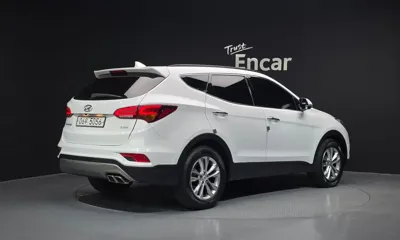 Hyundai Santafe 2018, 96298 км, за 10093.11 USD