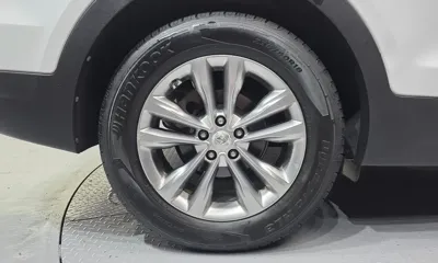 Hyundai Santafe 2018, 96298 км, за 10093.11 USD