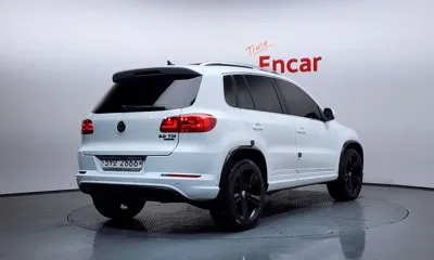Volkswagen Tiguan 2014, 111105 км, за 7598.28 USD