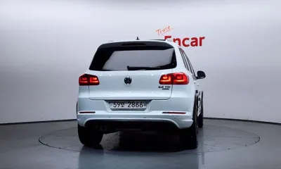 Volkswagen Tiguan 2014, 111105 км, за 7598.28 USD