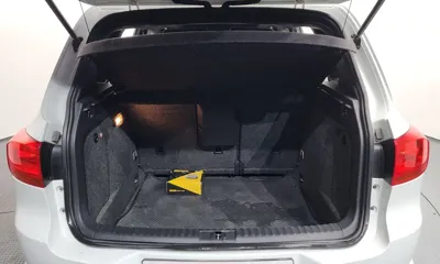 Volkswagen Tiguan 2014, 111105 км, за 7598.28 USD - фото 20