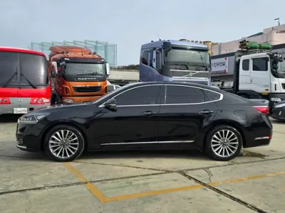 Kia K7 2017, 141000 км, за 6248.36 USD