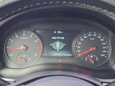Kia K7 2017, 141000 км, за 6248.36 USD