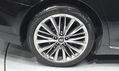 Hyundai Grandeur 2017, 119333 км, за 9383.3 USD