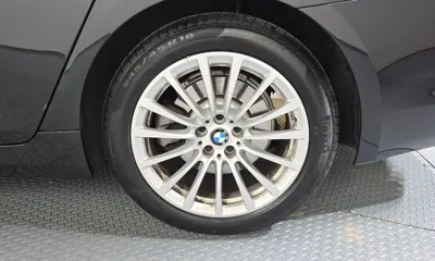 BMW 5-Series 2020, 47616 км, за 16576.73 USD - фото 21