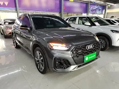 Audi Q5L 2025, 10000 км, за 36903.2 USD