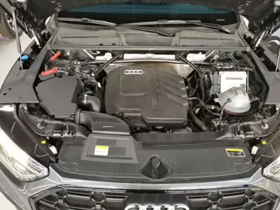 Audi Q5L 2025, 10000 км, за 36903.2 USD - фото 20