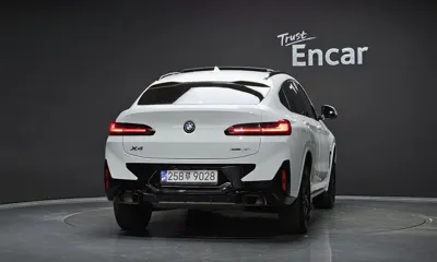 BMW X4 2023, 21069 км, за 42774.48 USD