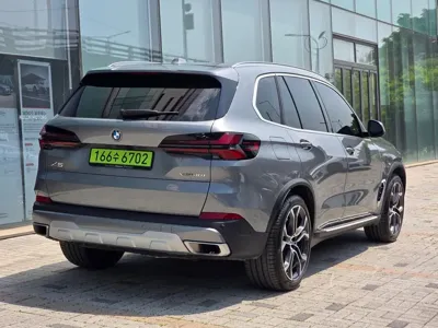 BMW X5 2025, 4031 км, за 64465.69 USD