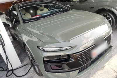 Audi Audi A6L e-tron 2026, 4500 км, за 46758 USD
