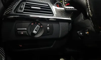 BMW M6 2013, 116585 км, за 19377.29 USD - фото 18