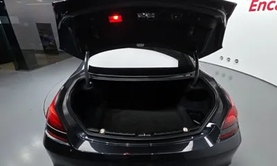 BMW M6 2013, 116585 км, за 19377.29 USD - фото 20