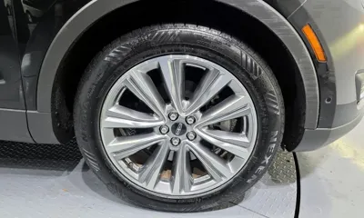Lincoln MKX 2017, 135572 км, за 7086.09 USD