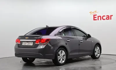 ChevroletGMDaewoo Cruze 2013, 133460 км, за 1255.37 USD