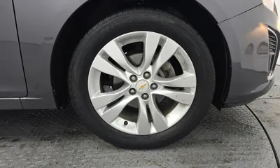 ChevroletGMDaewoo Cruze 2013, 133460 км, за 1255.37 USD
