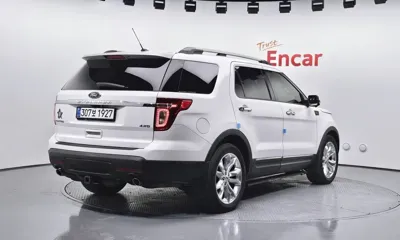 Ford Explorer 2014, 108475 км, за 5219.69 USD