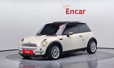 MINI Cooper · 2004 год