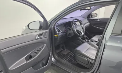 Hyundai Tucson 2016, 150454 км, за 6830.61 USD - фото 10