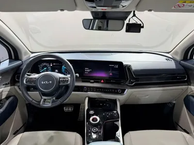 Kia Sportage 2024, 7648 км, за 8755.7 USD