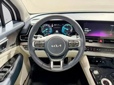 Kia Sportage 2024, 7648 км, за 8755.7 USD - фото 9