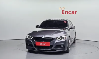 BMW 3-Series 2015, 82388 км, за 10618.9 USD