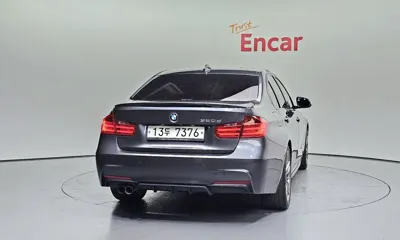 BMW 3-Series 2015, 82388 км, за 10618.9 USD