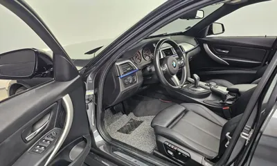 BMW 3-Series 2015, 82388 км, за 10618.9 USD - фото 10