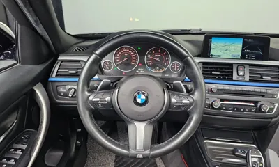 BMW 3-Series 2015, 82388 км, за 10618.9 USD - фото 16