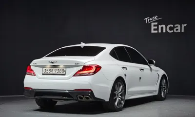 Genesis G70 2020, 30418 км, за 18071.89 USD