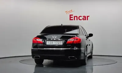 Hyundai Genesis 2012, 87643 км, за 3250.82 USD