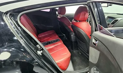 Hyundai Veloster 2012, 173299 км, за 2428.78 USD - фото 12