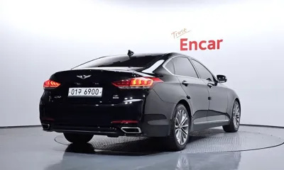 Hyundai Genesis 2015, 170934 км, за 5960.26 USD
