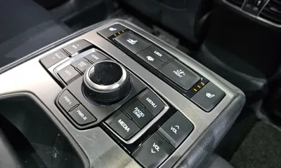 Hyundai Genesis 2015, 170934 км, за 5960.26 USD - фото 18