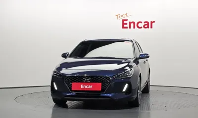 Hyundai i30 2018, 50060 км, за 7745.93 USD