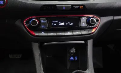 Hyundai i30 2018, 50060 км, за 7745.93 USD - фото 16